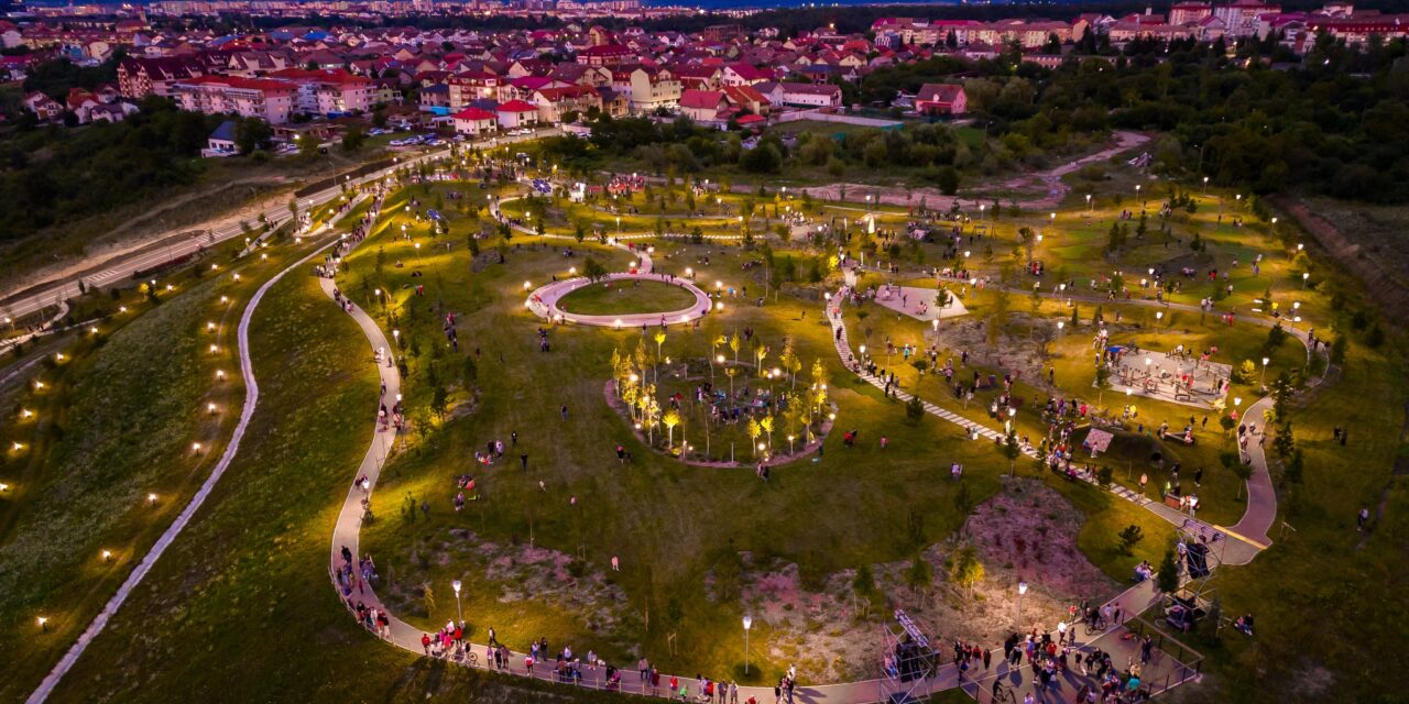 Parcul Belvedere din Sibiu, amenajat de Primaria Sibiu de la zero, prin reconversia unui teren care era folosit inainte ca depozit de deseuri de constructii